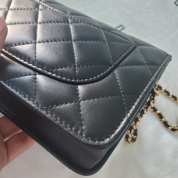 Classic Chanel lambskin wallet on chain black with gold - Picture 16 of 16